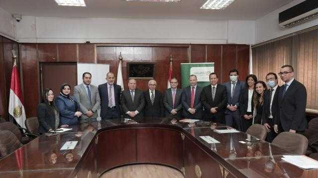 بنكا الأهلي والزراعي يوقعان قرضًا بـ 3 مليارات جنيه لدعم الري الحديث في محافظتين