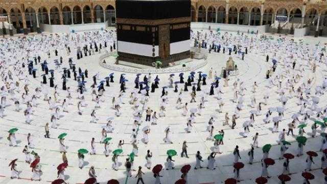 العراق يعلن الانتهاء من نقل الحجاج إلى الديار المقدسة