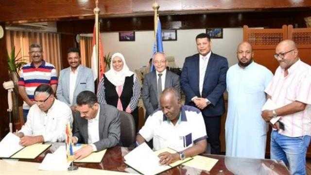 بروتوكول تعاون لتشغيل مشغل الحرف اليدوية بأسوان بتكلفة 5 ملايين جنيه