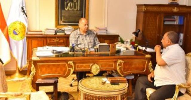 خط أحمر