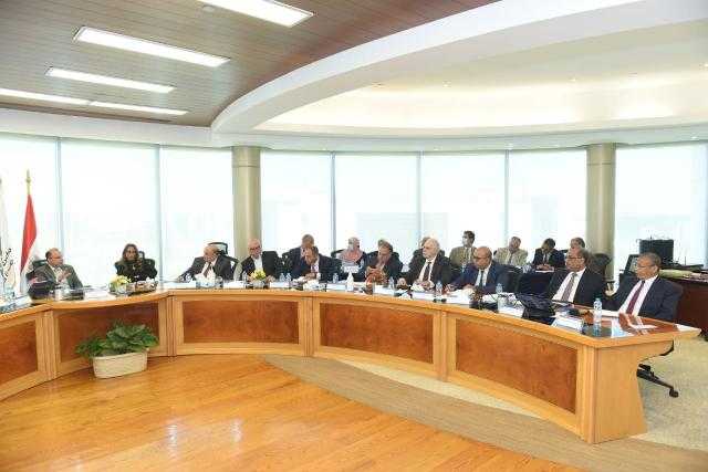 بتكليف من الوزراء.. رئيس البورصة يعقد سلسلة اجتماعات لتعزيز الاستثمار المؤسسي في سوق الأسهم