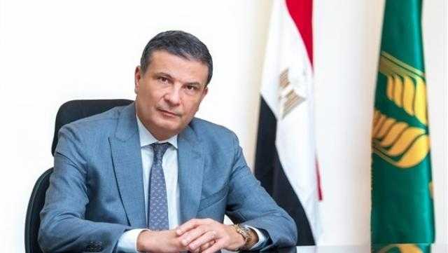 علاء فاروق: دور البنك الزراعي متابعة الصوامع والشون خلال موسم توريد القمح