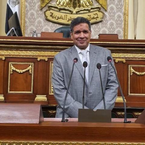 خط أحمر