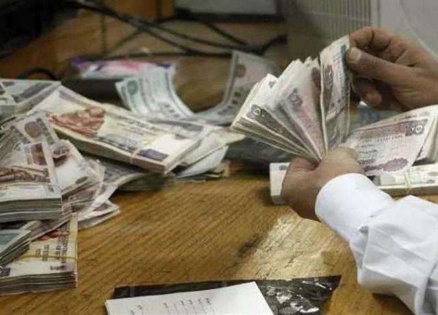 مليون جنيه من البنك الأهلي المصري لأصحاب المعاشات بدون ضامن