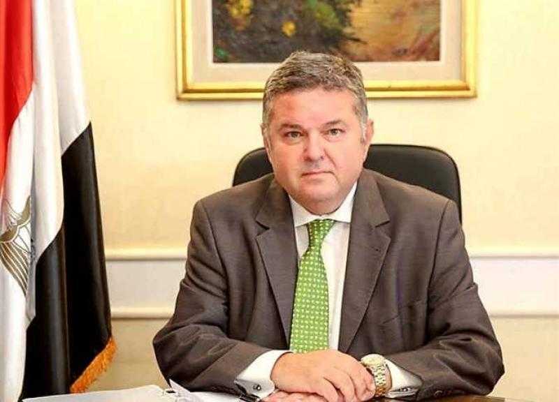 وزير قطاع الأعمال: التشغيل التجريبي لأكبر مصنع للغزل بالعالم فبراير المقبل