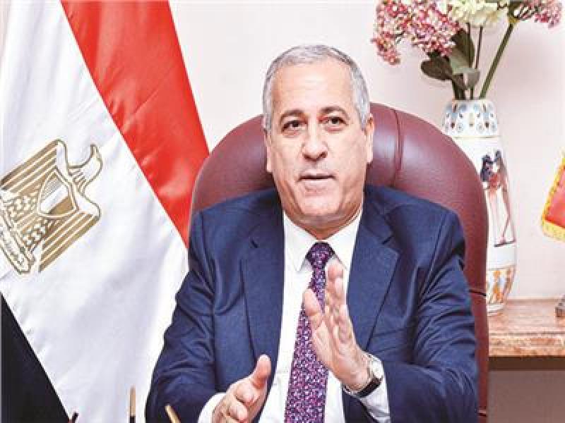 خط أحمر
