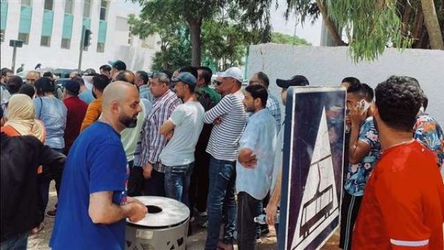 خط أحمر
