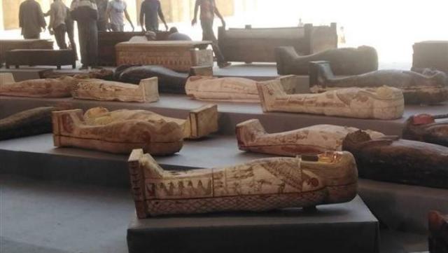 العثور على جثمان سيدة برفقتها أدوات تجميل بين اكتشاف سقارة