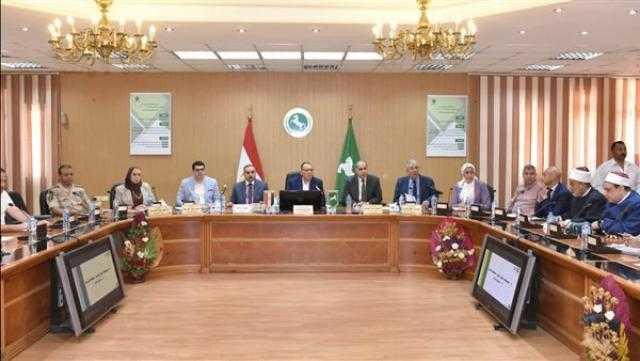 محافظ الشرقية يشيد بتنظيم مهرجان تل بسطا للموسيقي والغناء