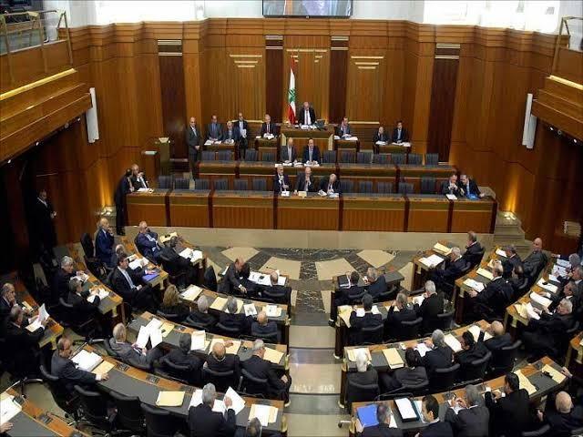 رئيس النواب اللبناني يدعو لجلسة عامة الثلاثاء المقبل لانتخاب رؤساء اللجان النيابية