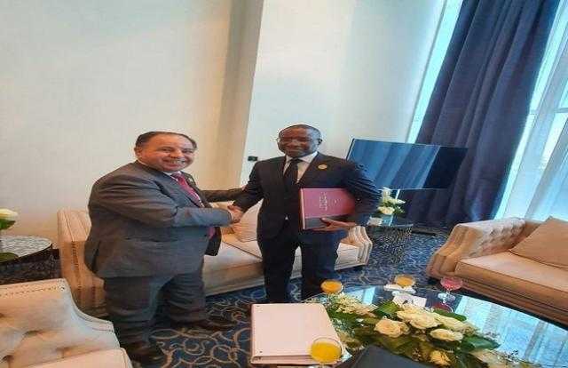 وزير المالية في لقائه بنظيره السنغالي: رؤية موحدة لحماية الاقتصادات الإفريقية من الصدمات العالمية