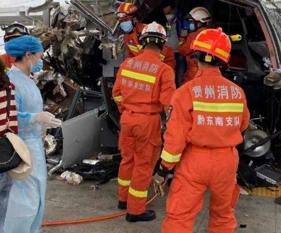 مقتل سائق وإصابة 8 أشخاص في حادث خروج قطار عن مساره بجنوب غرب الصين