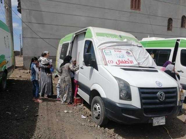 الكشف على 1640 مواطنا خلال قافلة طبية في برج رشيد بالبحيرة