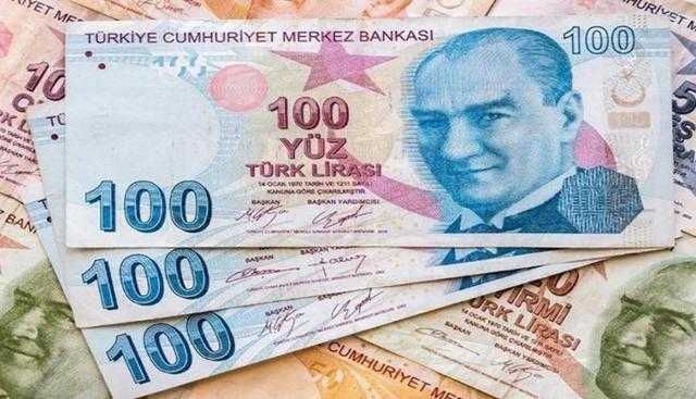 الليرة التركية تتراجع بضغط من تصريحات أردوغان بشأن الفائدة