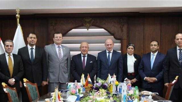 البنك الأهلي المصري يوقع بروتوكول تعاون مع الاكاديمية الوطنية لمكافحة الفساد