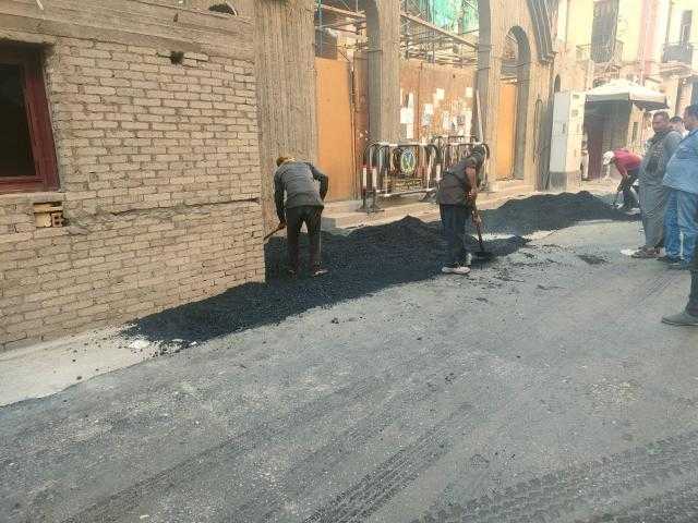 محافظ أسيوط: الانتهاء من رصف شارعى يسرى راغب والتحرير بحى غرب
