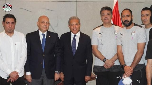 بعثة المنتخب الوطني تلبي دعوة سفارة مصر بكوريا الجنوبية
