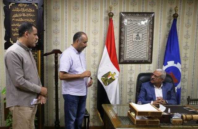 محافظ السويس يعلن تنسيق القبول بالمدارس الثانوية العامة والفنية