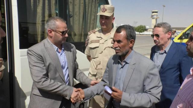 نائب محافظ أسيوط يقدم العزاء في الشهيد البطل النقيب "عبد الله دياب"