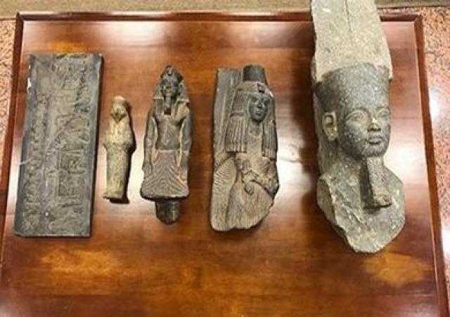 الكويت تسلم مصر آثارا فرعونية بعد إحباط تهريبها عام 2019