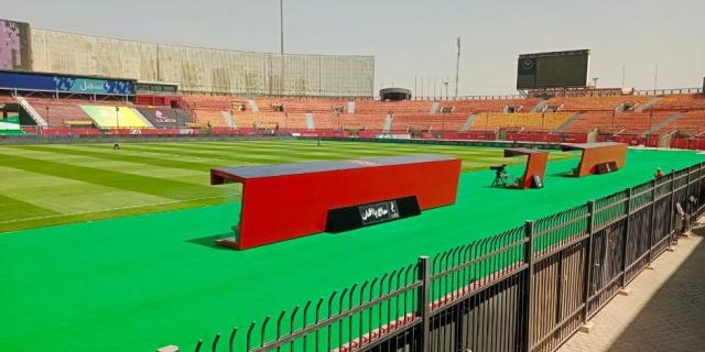 خط أحمر