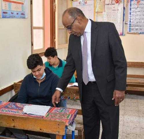 4912 طالبا وطالبة يؤدون امتحانات الثانوية العامة ببورسعيد.. غدا