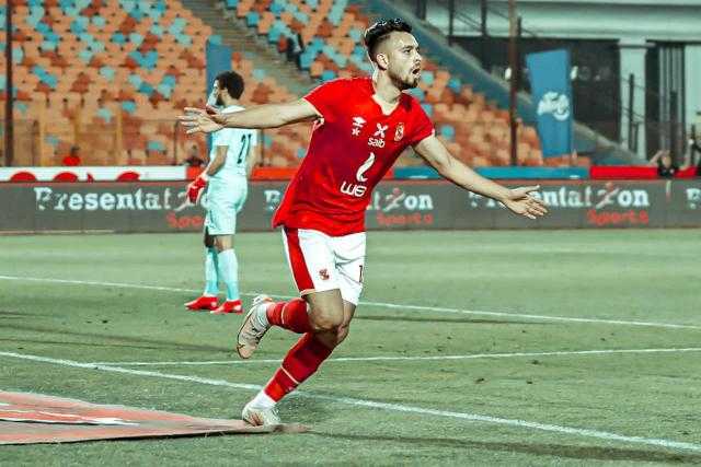 صلاح محسن يحرز هدف التعادل للأهلي في شباك الزمالك