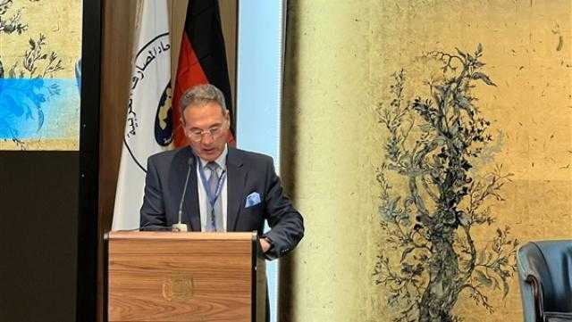 محمد الإتربي يدعو لإقامة مشروعات اقتصادية وإنتاجية جديدة بين الدول العربية والاتحاد الأوروبي