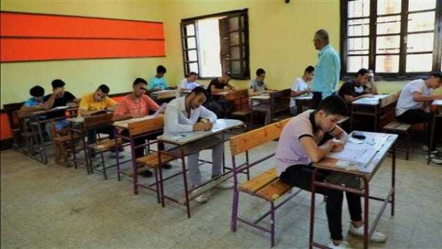 المهن التعليمية تعلن إصابة مراقب أول بلجنة أجا الثانوية بنات بجلطة في المخ