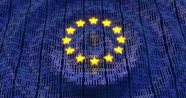 باريس: توافق تام بين الدول الـ27 على قبول ترشيح أوكرانيا للاتحاد الأوروبى