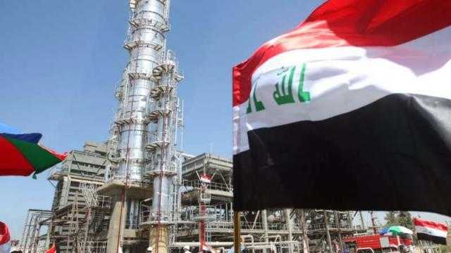 العراق يطلب من شركة روسية زيادة إنتاج النفط الخام