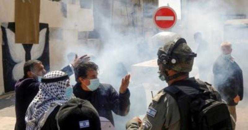 إصابة عشرات الفلسطينيين في مواجهات مع جيش الاحتلال بالضفة الغربية