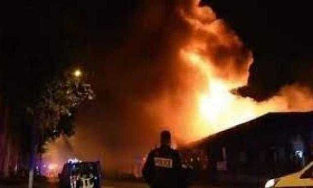 إصابة 10 أشخاص جراء اندلاع حريق بمبنى سكنى فى فرنسا