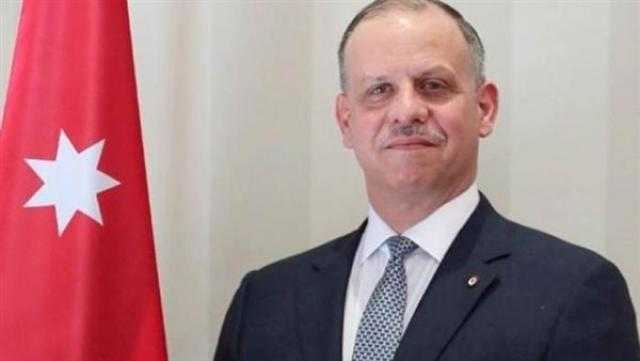 الأمير فيصل بن الحسين يؤدي اليمين الدستورية نائبا لملك الأردن