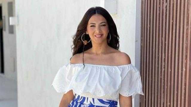 دنيا سمير غانم تكشف تفاصيل أغنية ”اليوم في مصر مبيخلصش”: «مترددش في أي حاجة لبلدي»