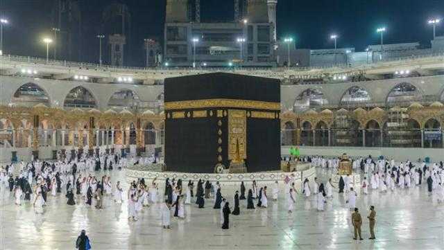 تسخير 11 «روبوتًا» للتعقيم داخل المسجد الحرام