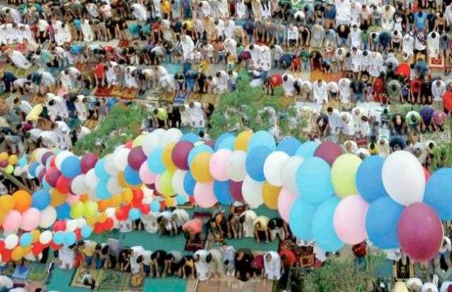 الأوقاف تؤكد: صلاة العيد قائمة بالساحات والمساجد الكبرى