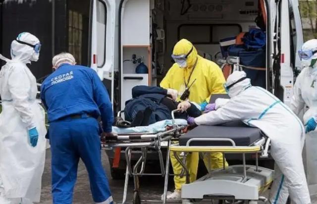 فيروس كورونا يضرب بريطانيا من جديد والإصابات تتضاعف