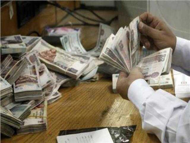 24.4 % زيادة في تحويلات المصريين العاملين بالخارج في أبريل