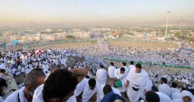 شؤون الحرمين توفر ”الروبوت التوجيهي” لعمليات الفتوى داخل المسجد الحرام