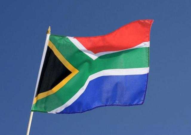 النقابات العمالية في جنوب أفريقيا توافق على اتفاق الأجور مع إسكوم للكهرباء