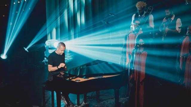 أول أيام عيد الأضحي 2022.. ميشيل فاضل يفتتح الموسم الثاني من عروضه بالساحل الشمالي