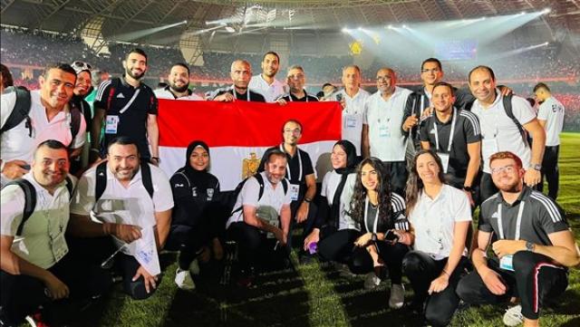 خط أحمر