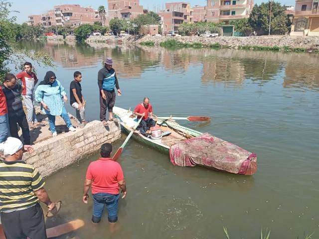 خط أحمر