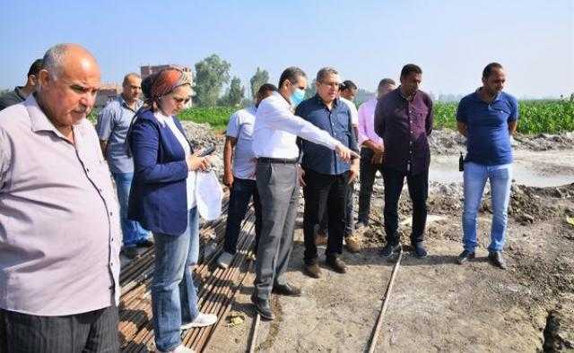 محافظ الغربية يتفقد مشروعات حياة كريمة بقرى نهطاي ودمنهور الوحش وميت الرخا.. صور