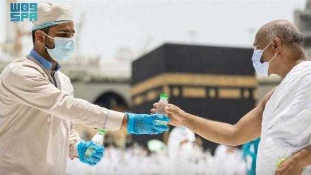 توزيع أكثر من 6 ملايين لتر ماء زمزم على الحجاج