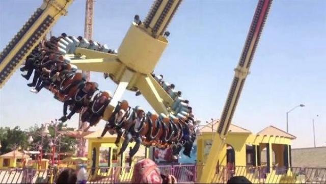 سقوط شابين من أعلى «لعبة» في الملاهي ببورسعيد