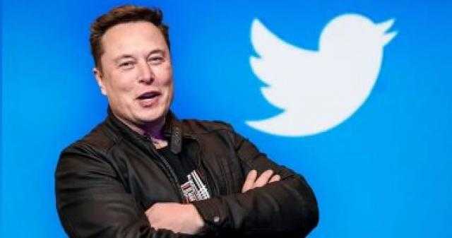 تراجع أسهم تويتر 6% قبل افتتاح السوق الأمريكية بسبب مقاضاة إيلون ماسك