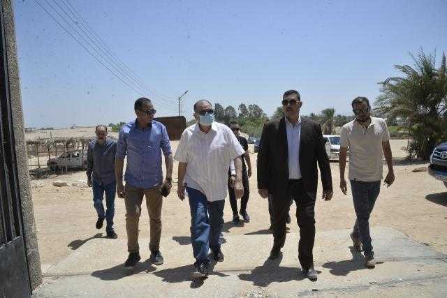 محافظ أسيوط يزور محمية الوادى الاسيوطى للوقوف على أعمال التطوير