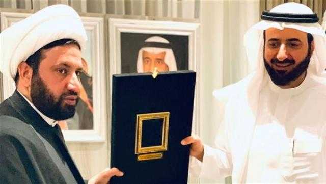 وزير الحج السعودي يمنح رئيس البعثة العراقية درع التميز
